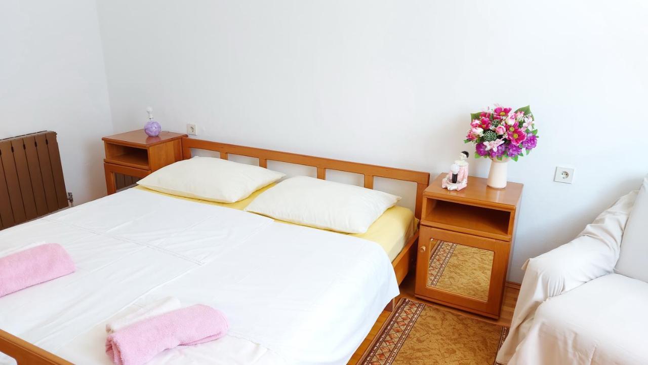 Holiday House With Seaview Сень Екстер'єр фото